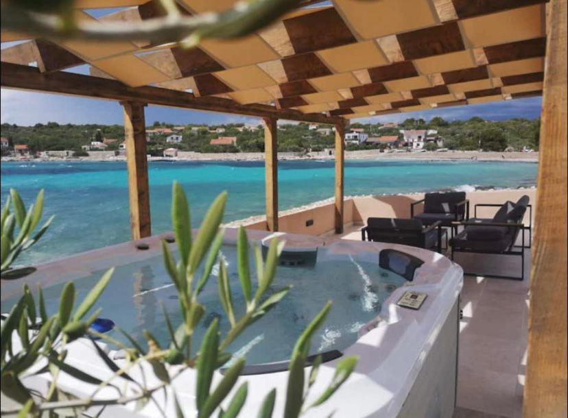 Luxury Villa Vela Rina ドゥルヴェニック・マリ エクステリア 写真